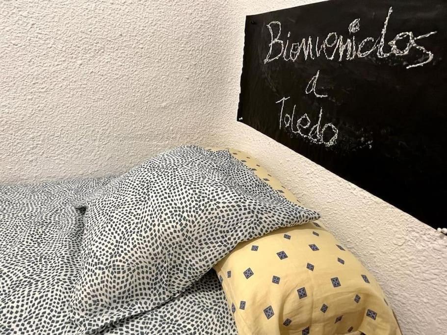 Apartamento En Toledo Capital Apartment Bagian luar foto